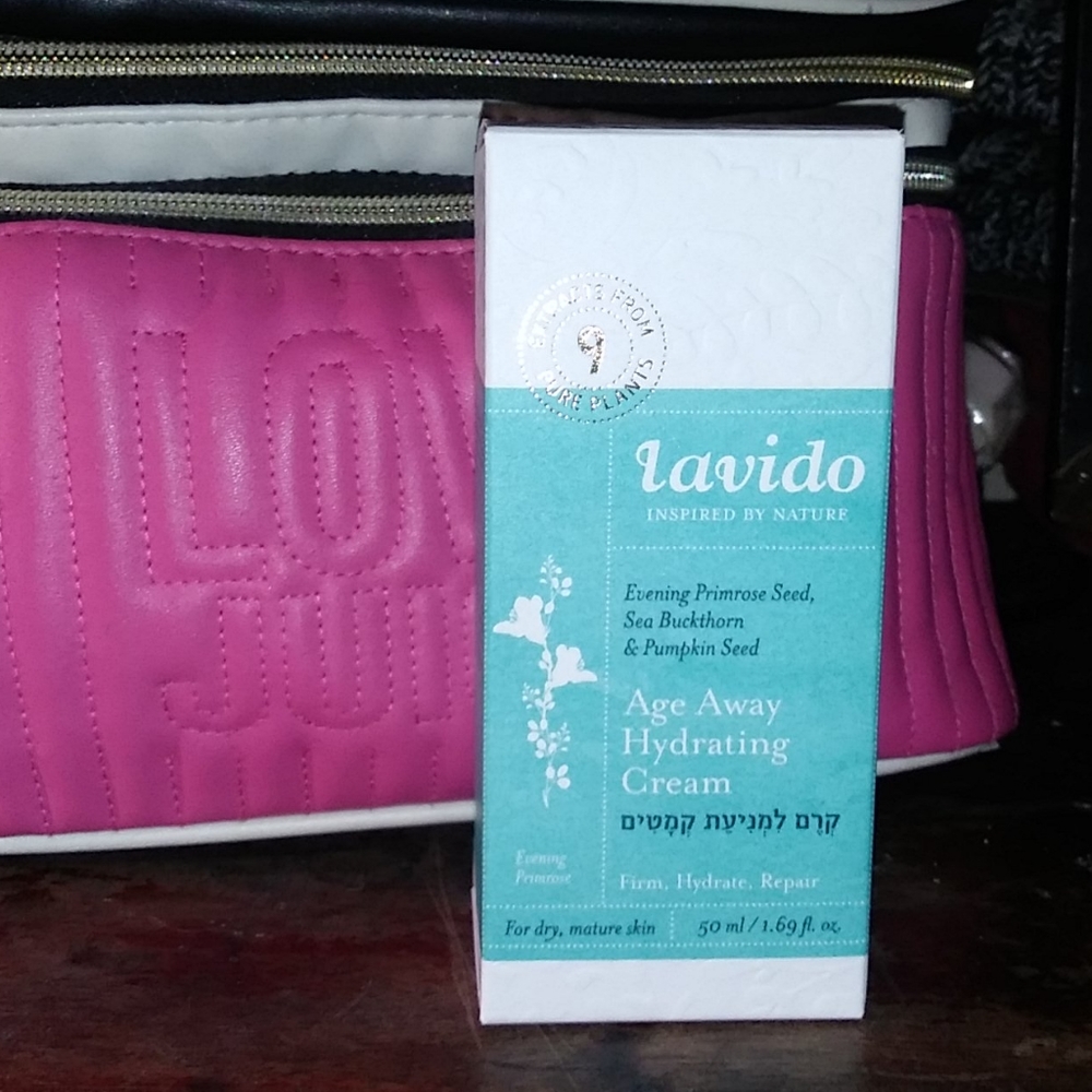 Hydrating cream